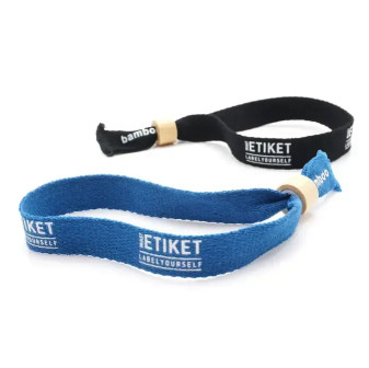 Miljövänligt festivalarmband av bambu